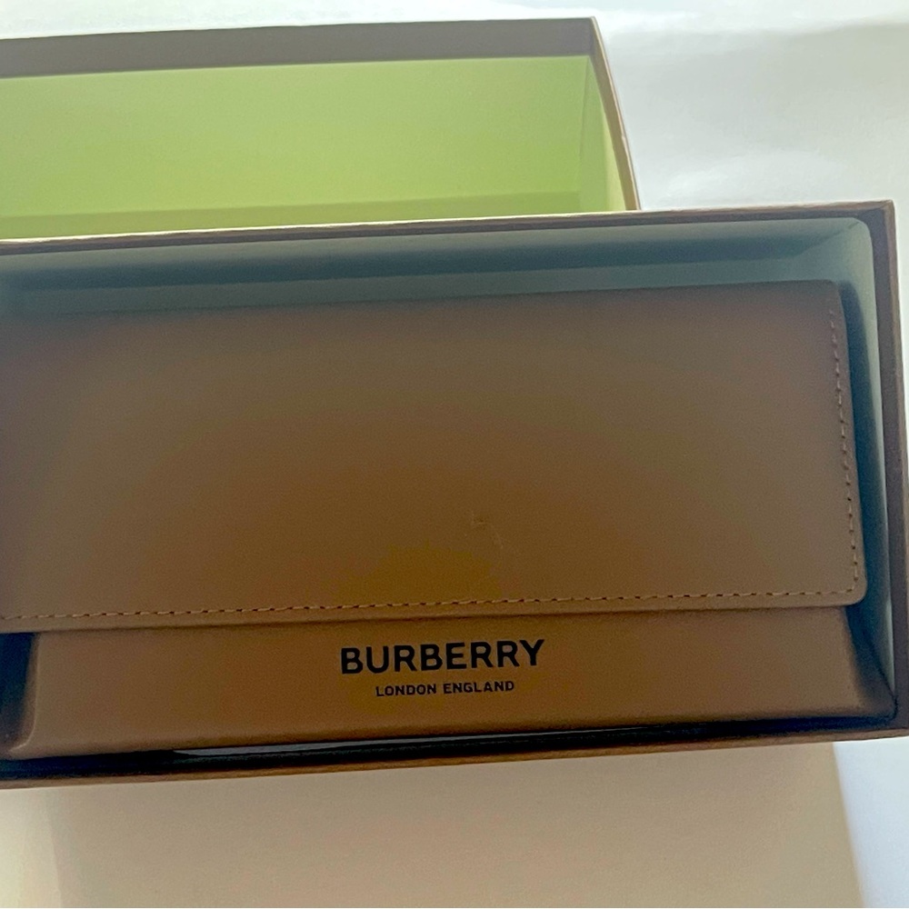 Burberry Sunglasses